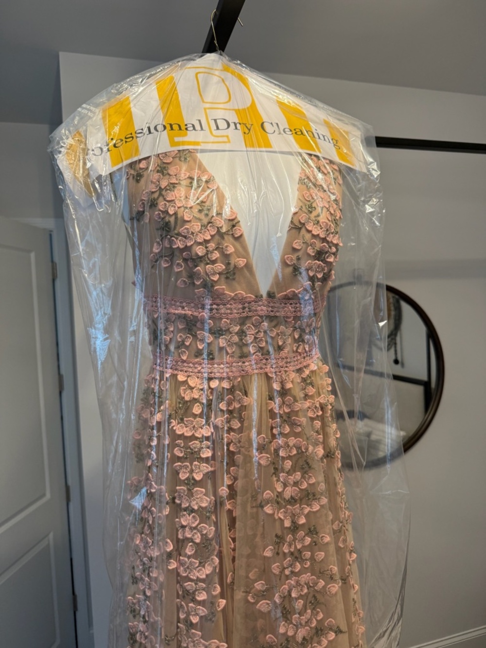 Bronx & Banco Megan Maxi Dress Rose Floral Embroidered Gown Size S - Picture 13 of 13